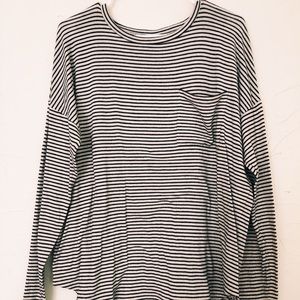 OLD NAVY | long sleeve black/white striped top
